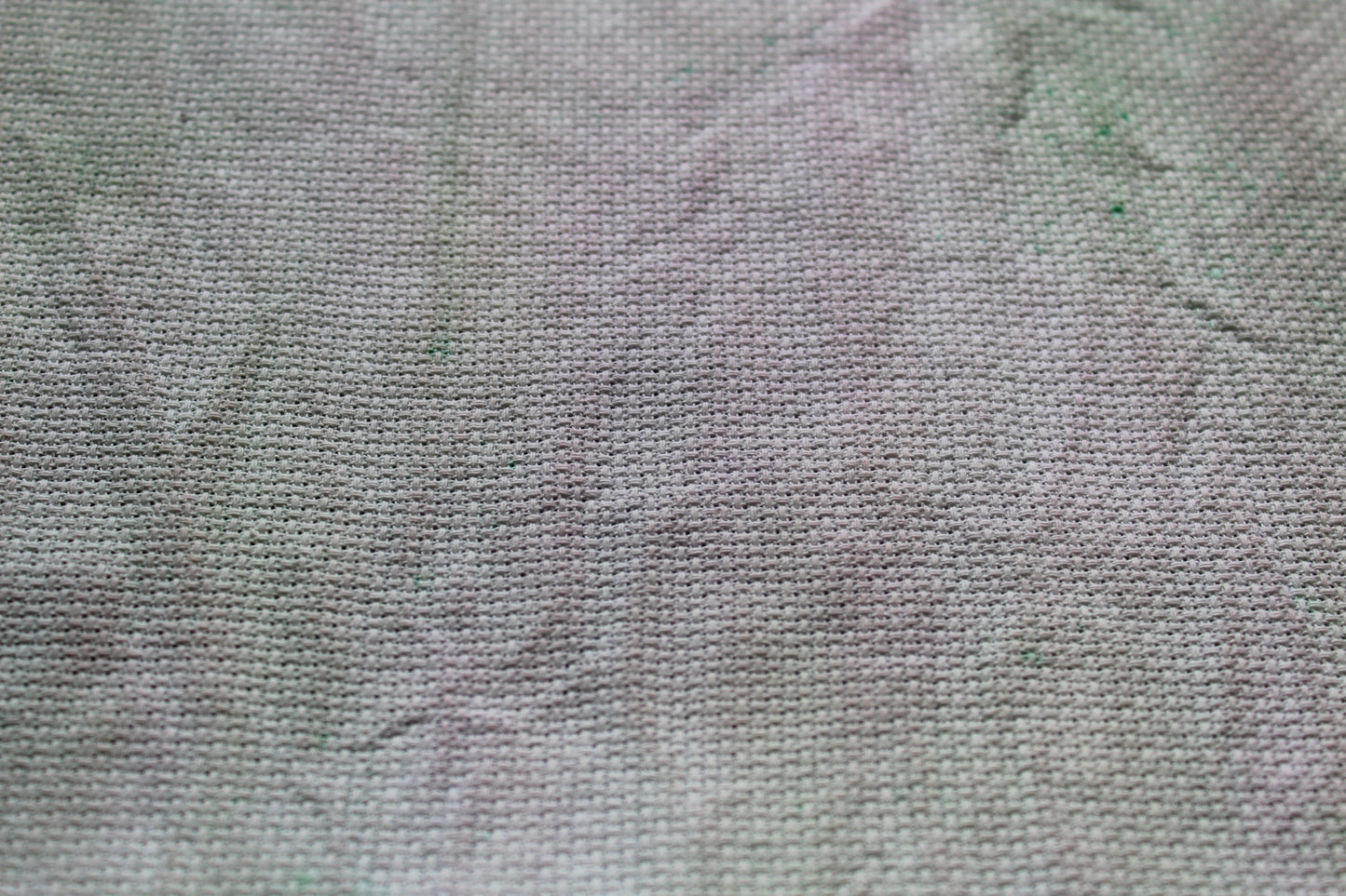 Pastel Space Invader aida