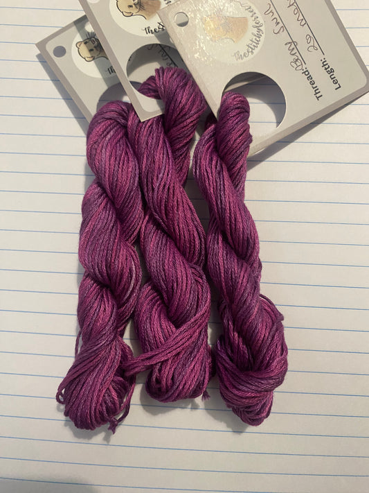 Berry Swirl 20 metre 6-strand floss