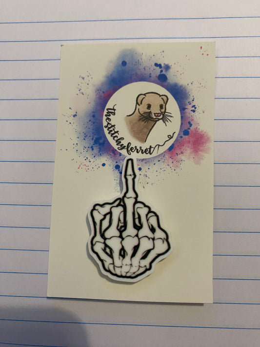 Skeleton hand needle minder