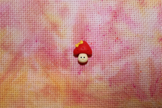 Cute Tiny Mushroom Needle Minder