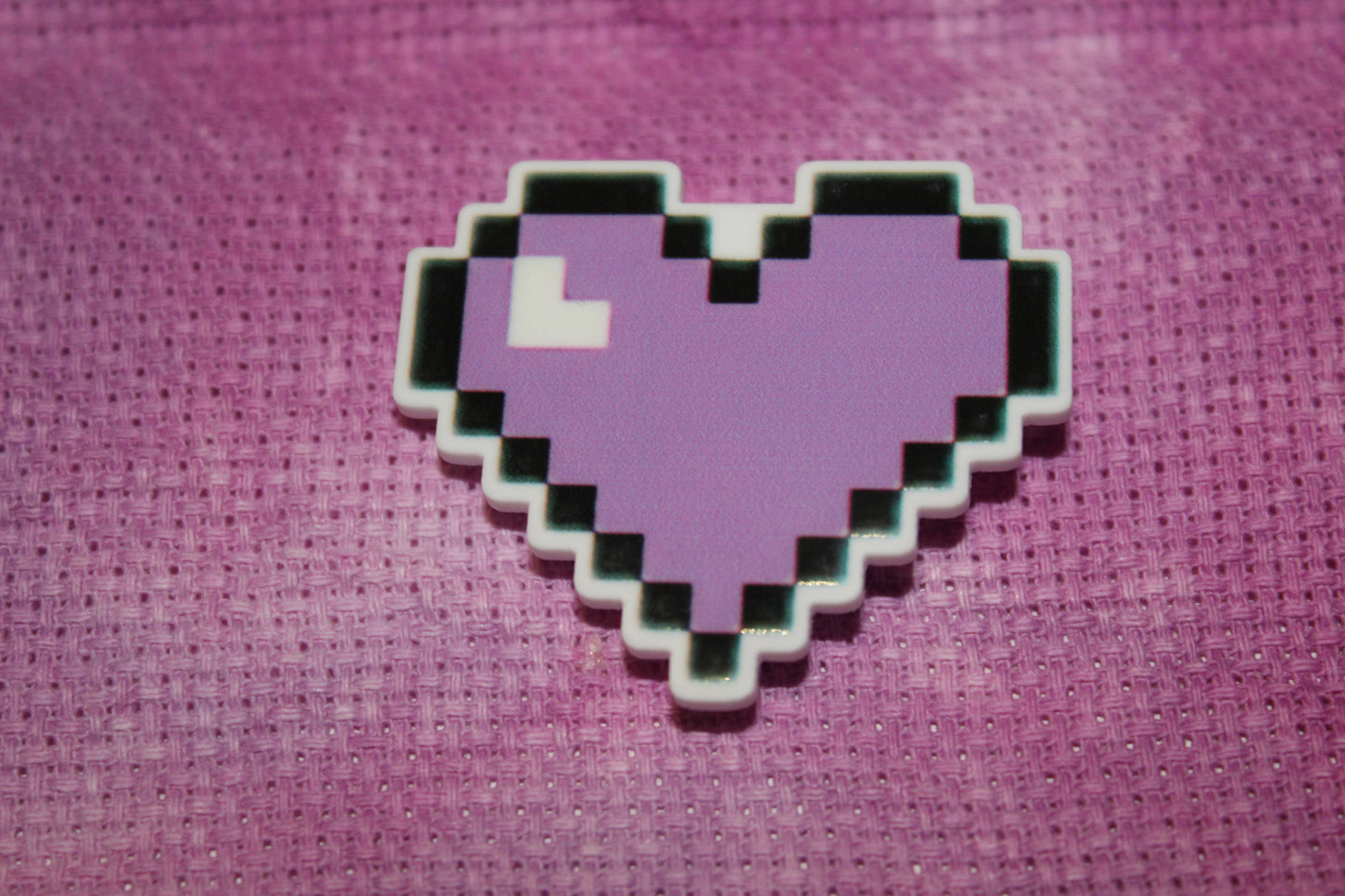 Pixel Heart Needle Minder